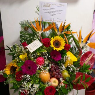 
  Arreglos florales para bodas Medellín
  